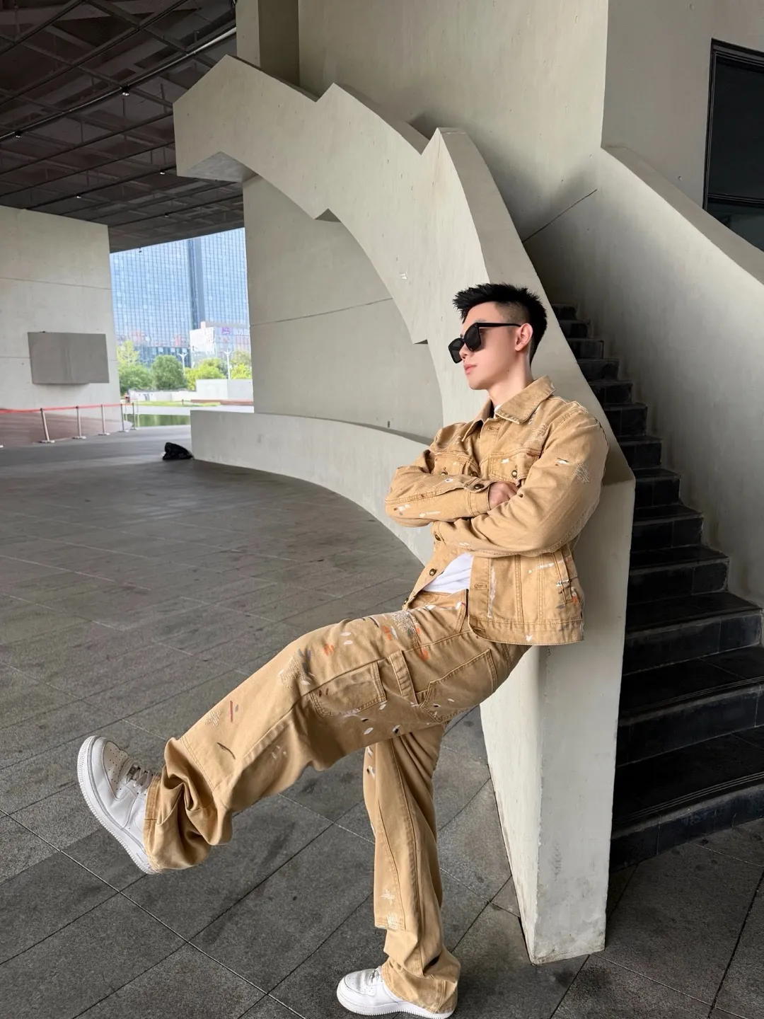 Louis Vuitton/Louis Vuitton graffiti splash suit jeans